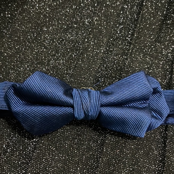 COPY - Crewcuts bow tie - Picture 2 of 3